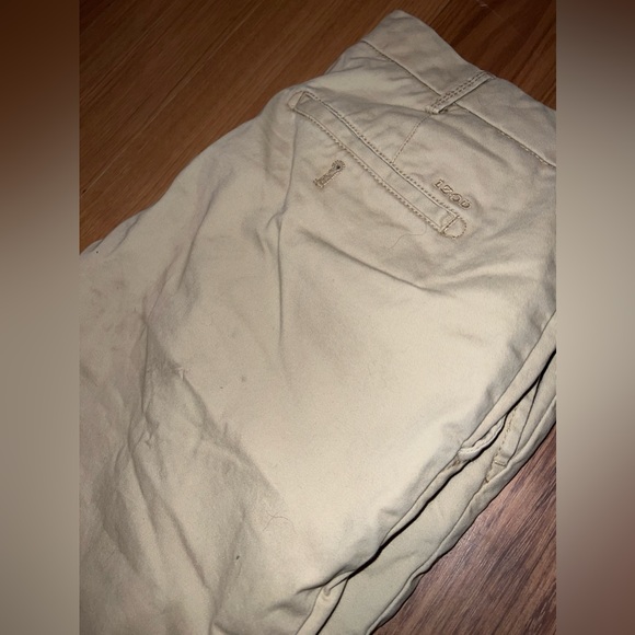 Khaki pants - Picture 9 of 10